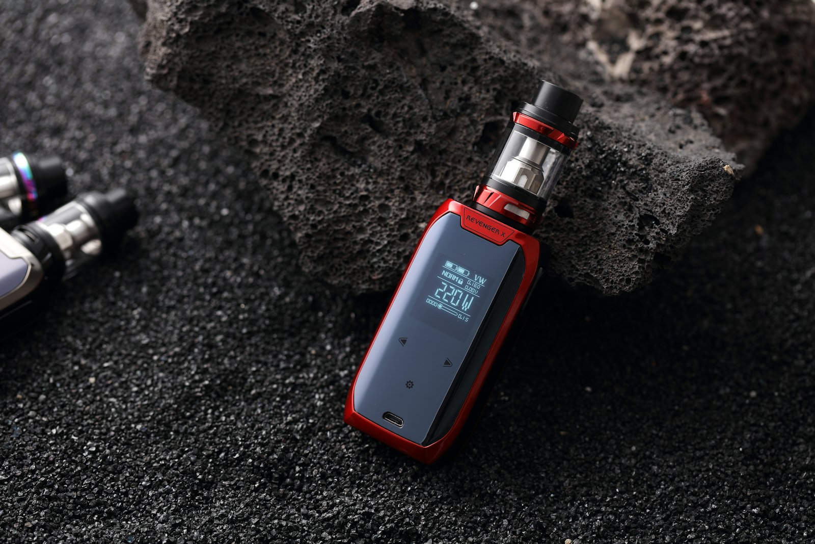 PLUME ONE detail, dark finish
